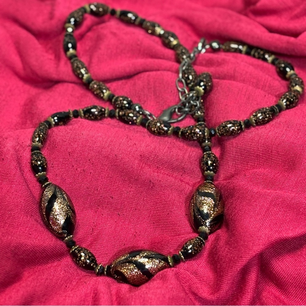 Beautiful Aventurine Glass beaded necklace, black,copper tone.